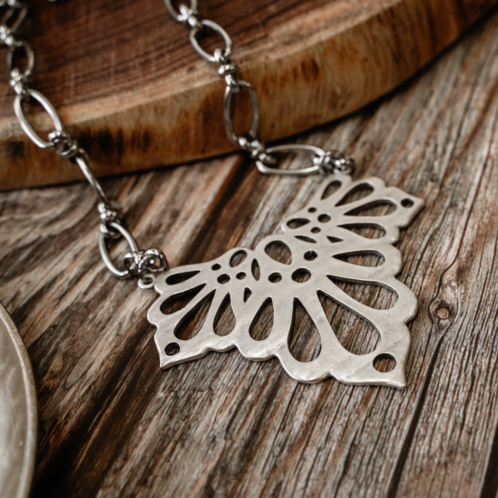 Artemis Necklace - Image 4