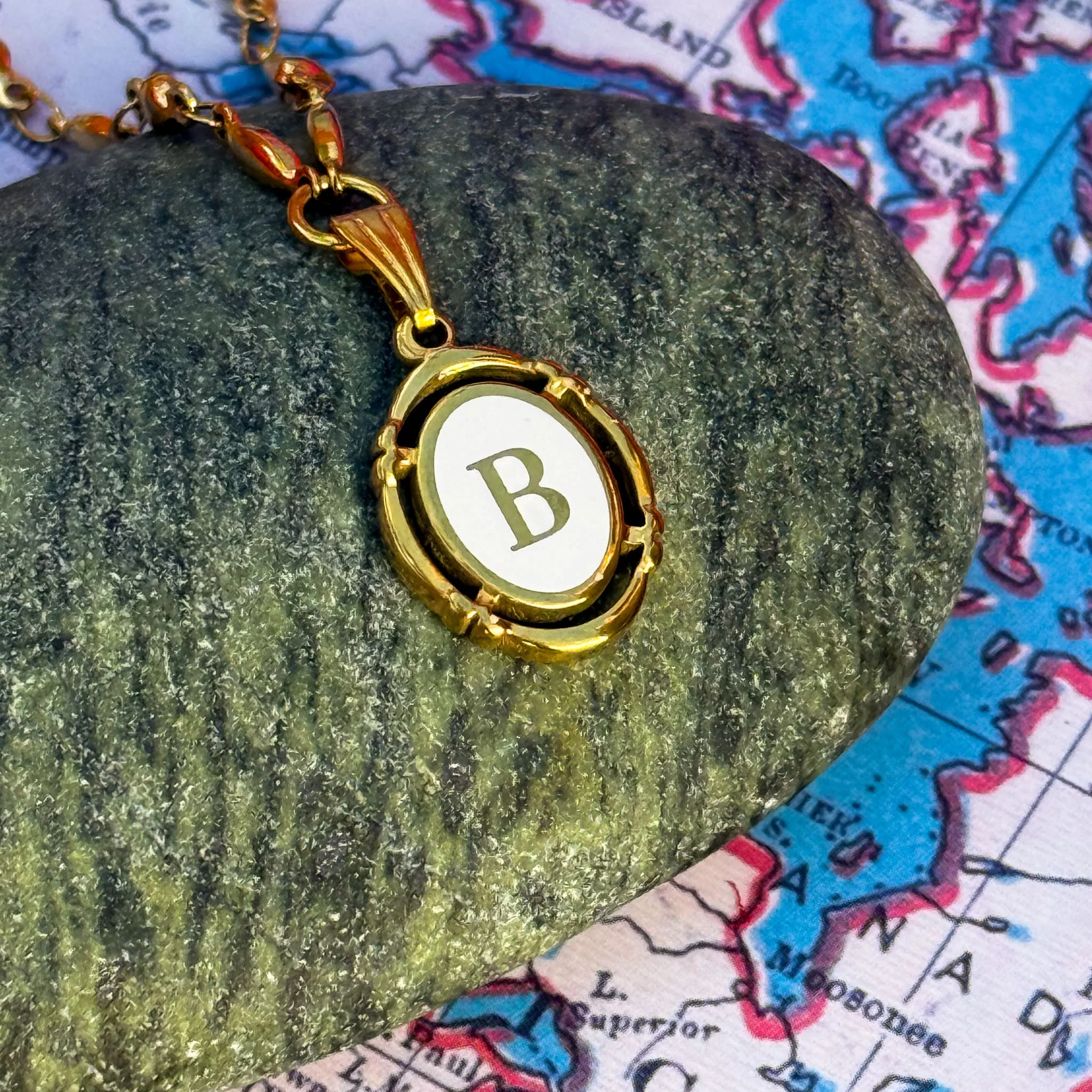 Engravable Secret Message Necklace - Image 8