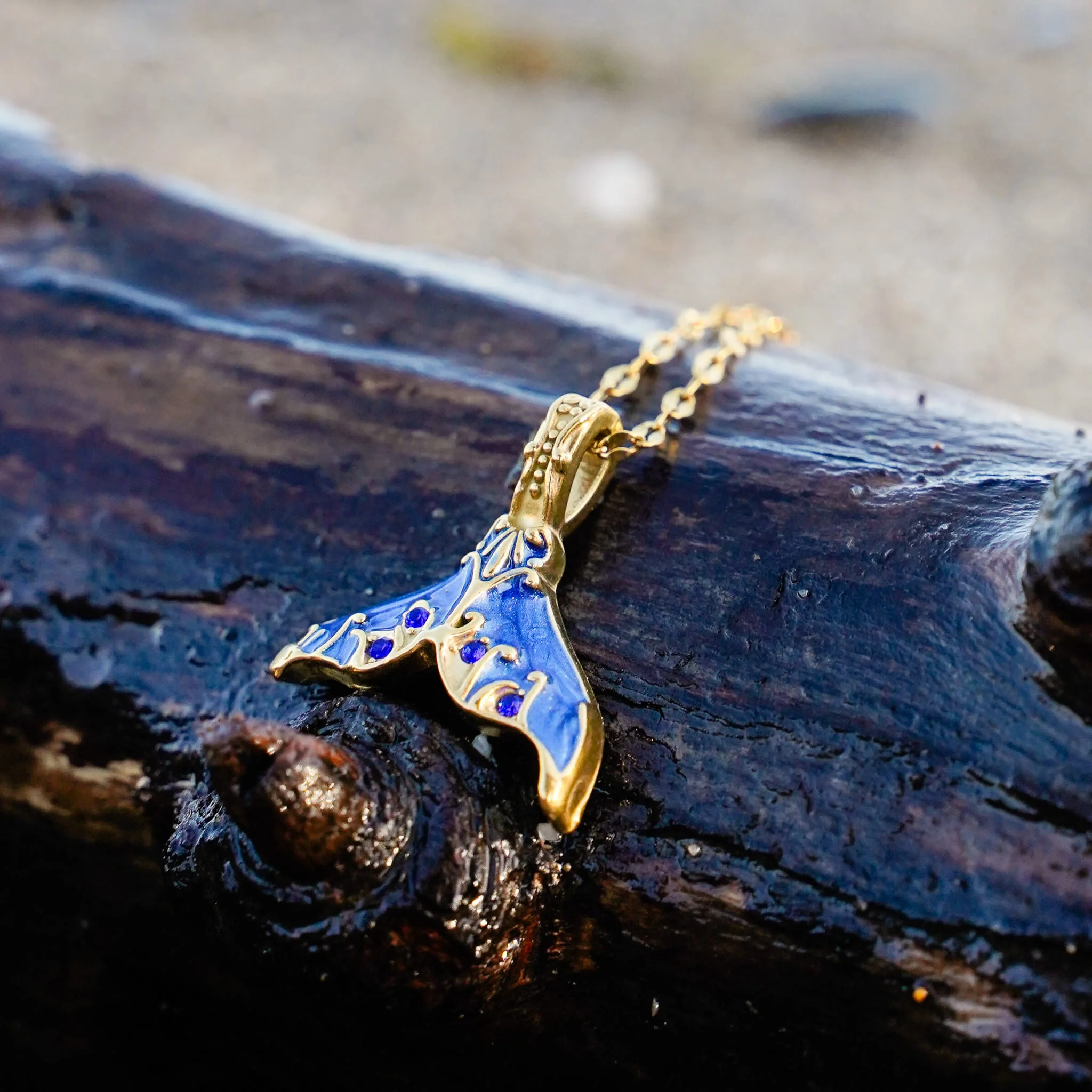 Mermaid Core Necklace - Image 3