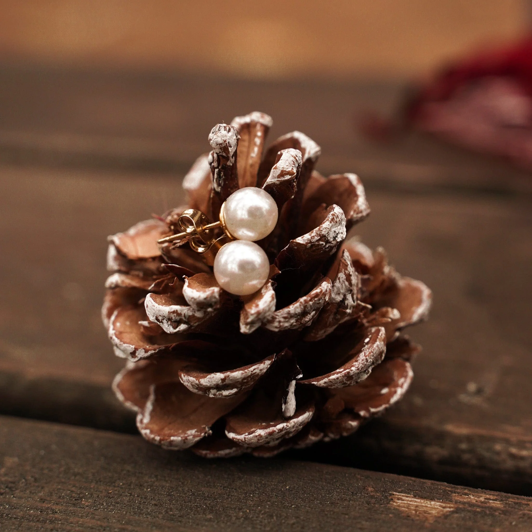 Pearlesse Earrings