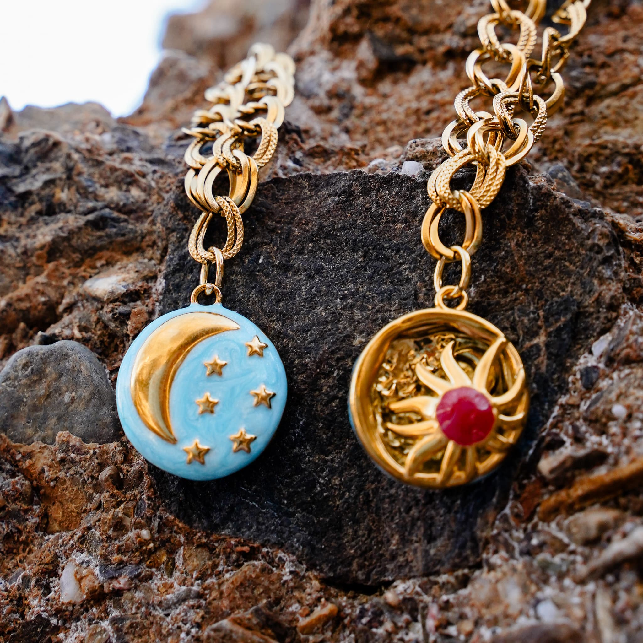 Sol y Luna Necklace - Image 4