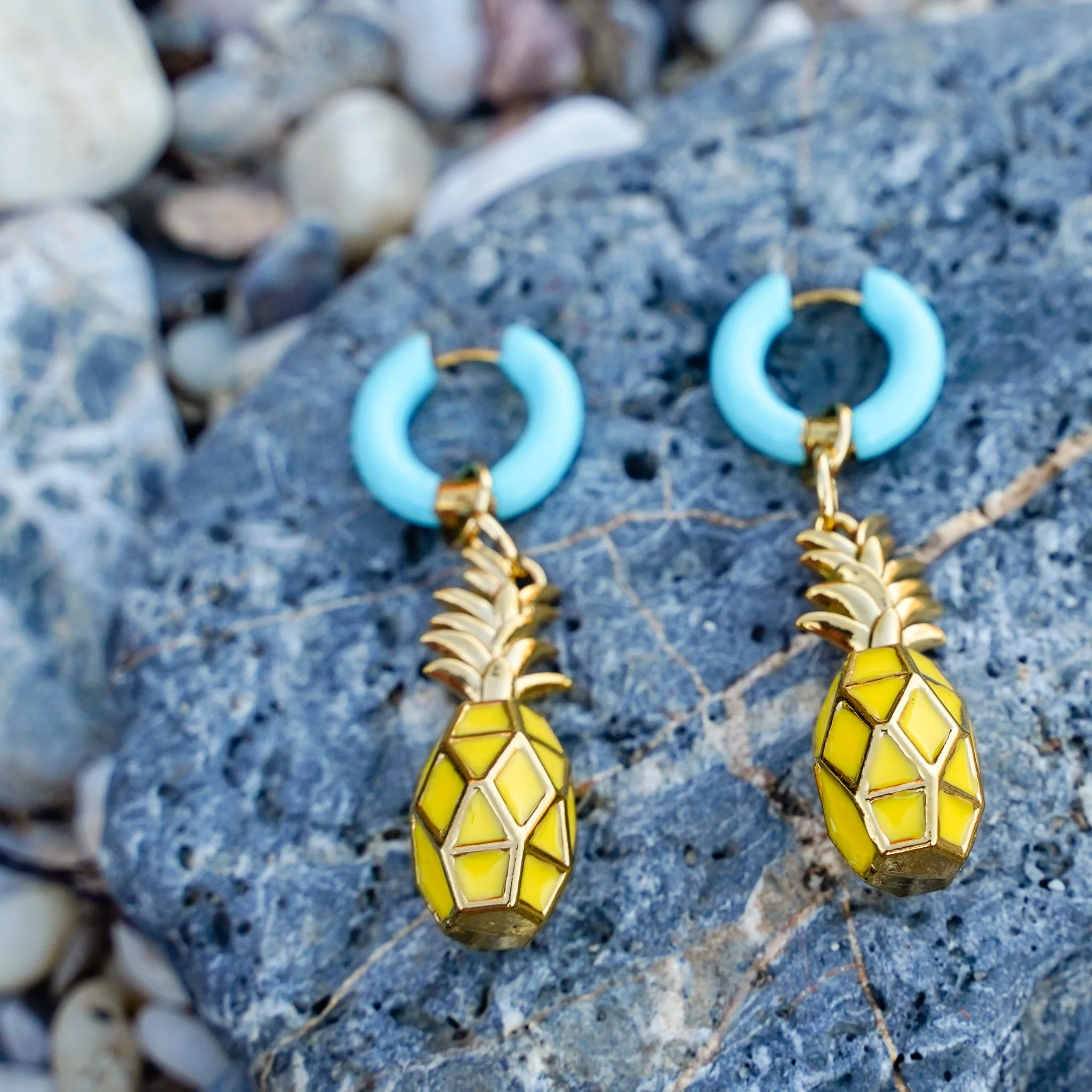 Tiki Bar Earrings - Image 3