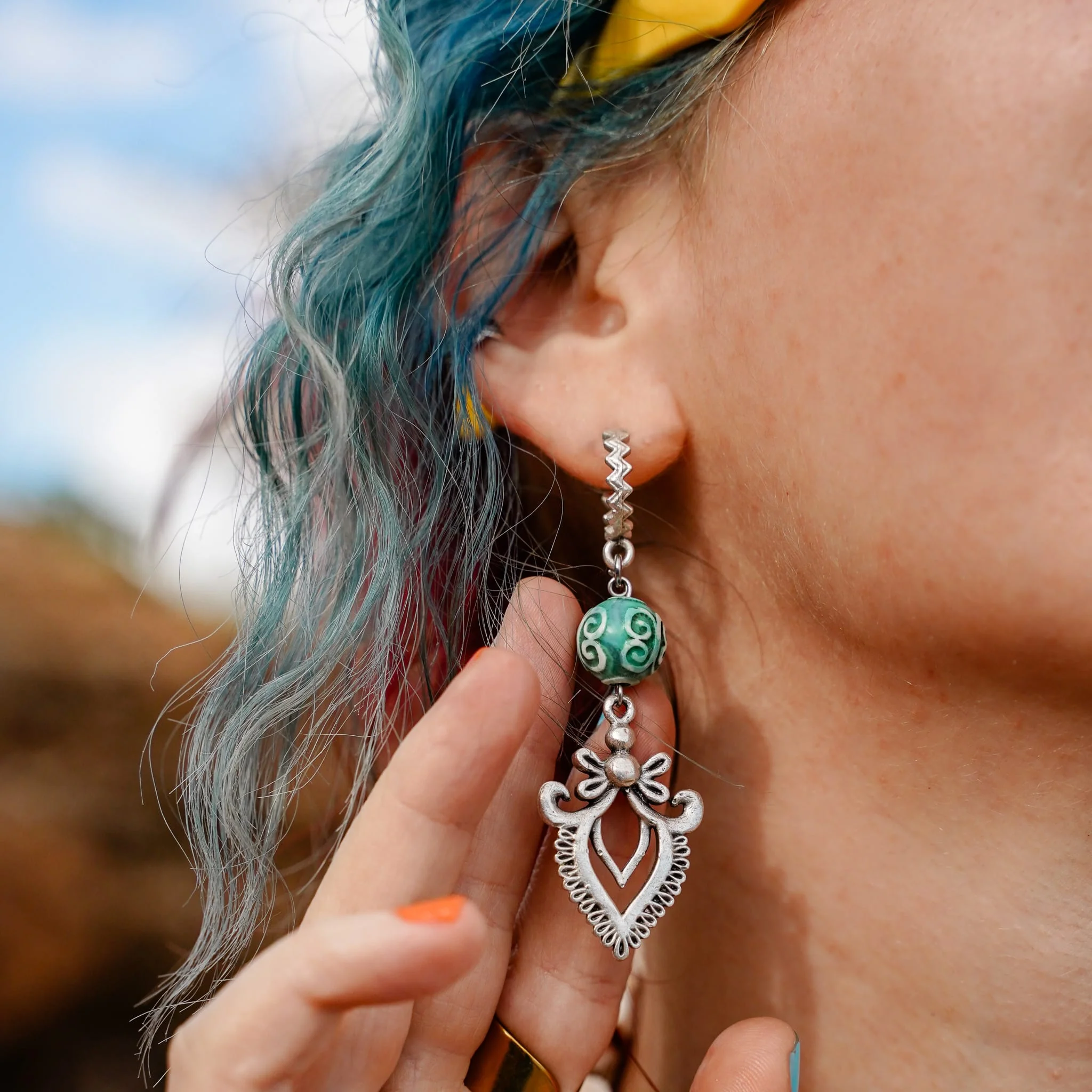 Verdan Heart Earrings